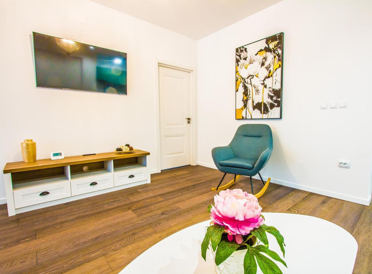 Iancului Aparthotel 부쿠레슈티 외부 사진